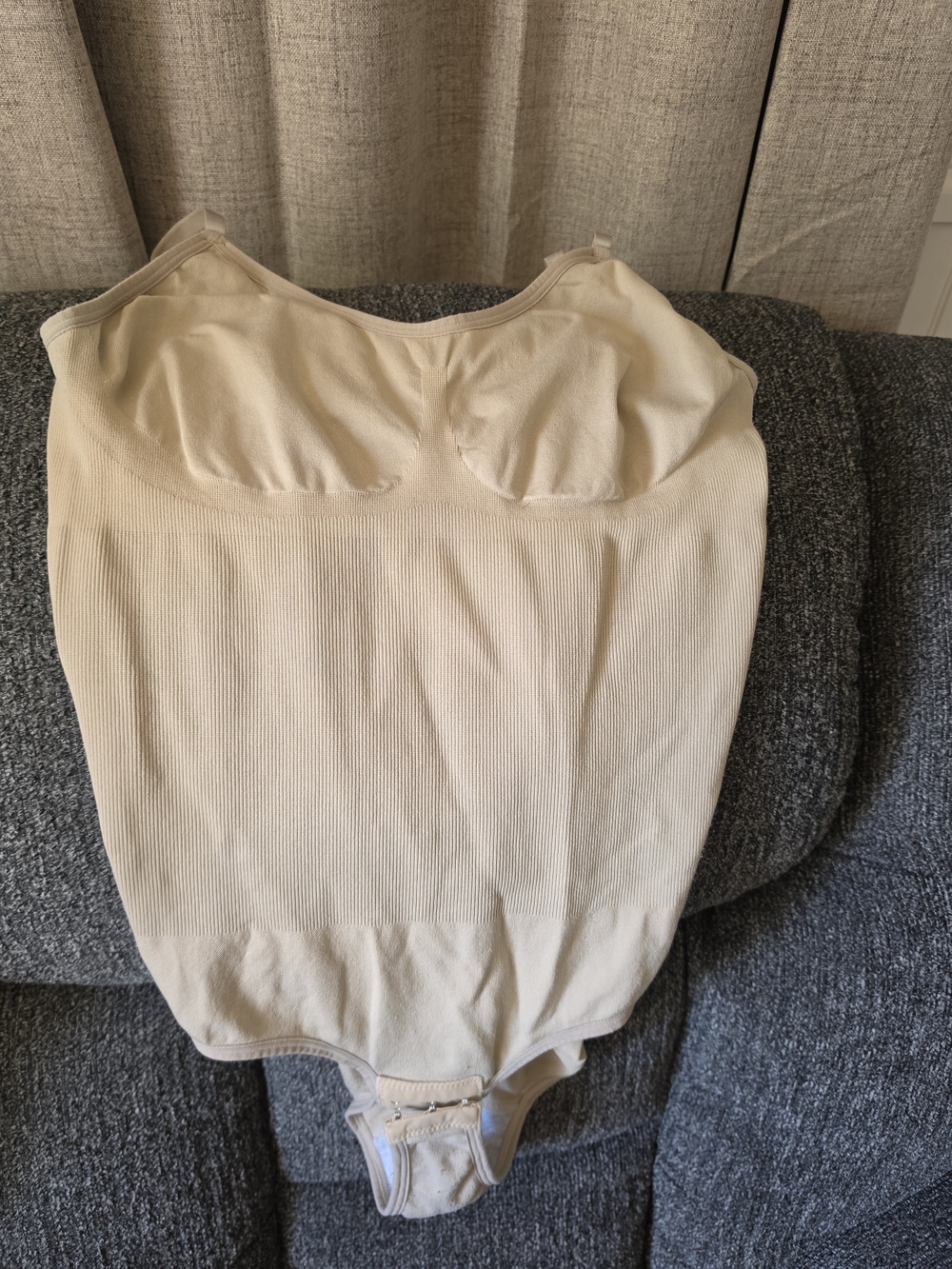 SHEIN Nude Seamless Shaping Bodysuit